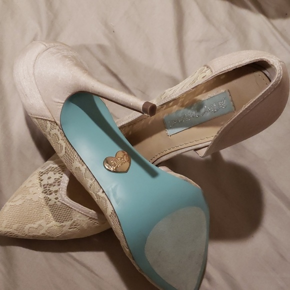 Betsy Johnson Heels - Picture 2 of 2